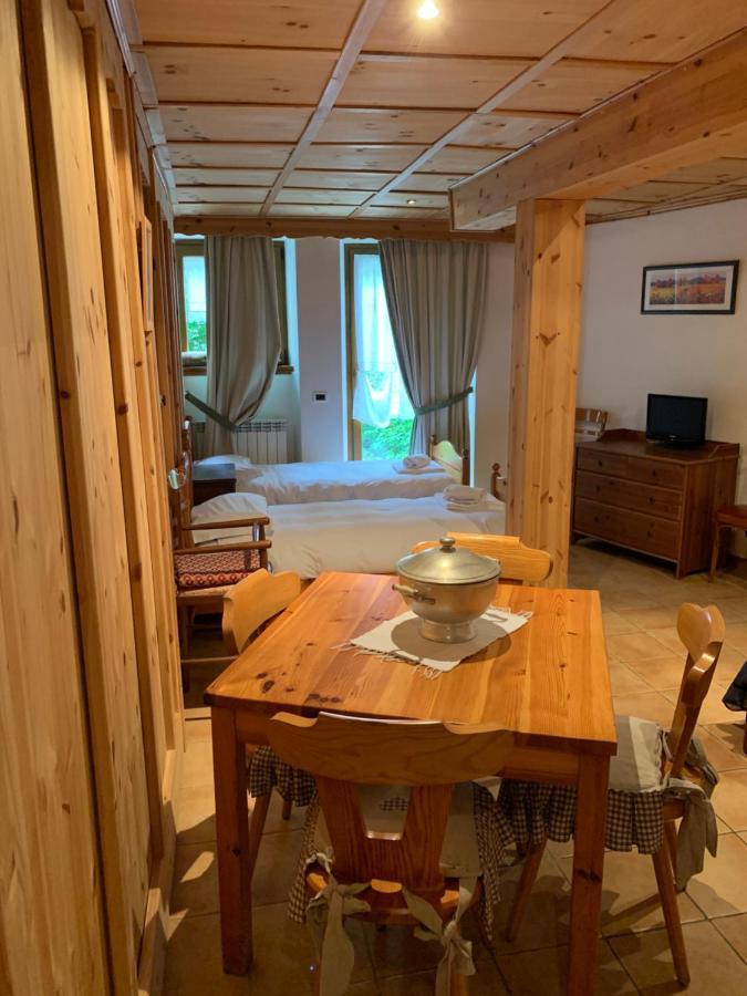 Hotel Capriolo Madesimo Exteriör bild